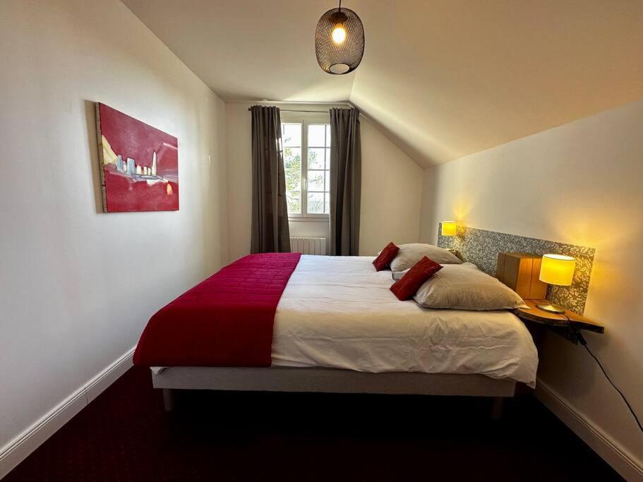 Holiday home Perigourdin La Picherie Montpon-Menesterol